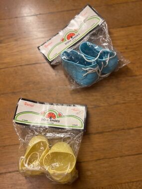 Vintage Darice Doll Shoes - Blue and Yellow Pair